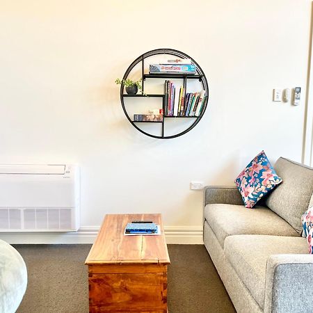 Opoho Heritage Guest Suite 但尼丁 外观 照片