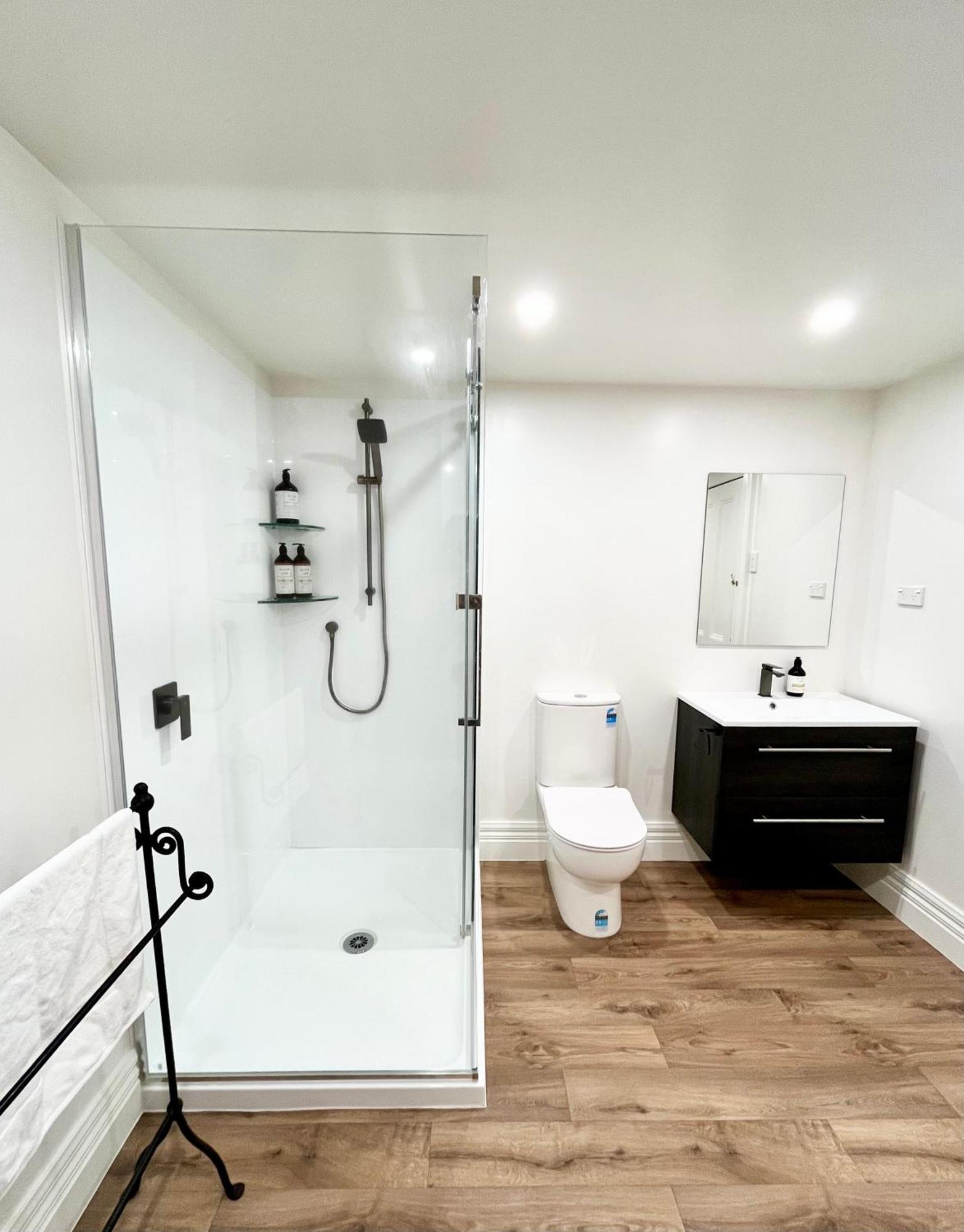Opoho Heritage Guest Suite 但尼丁 外观 照片